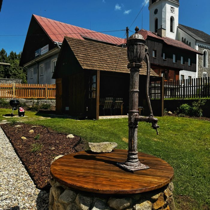 Zahrada a venkovní posezení