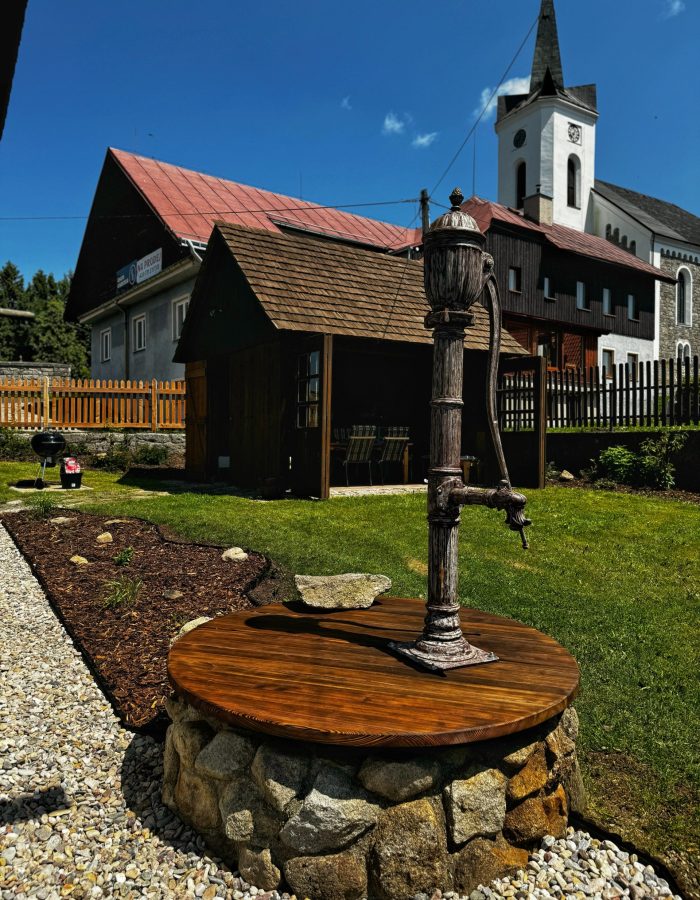 Zahrada a venkovní posezení